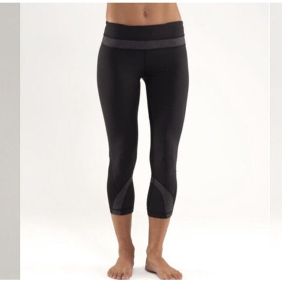 lululemon athletica Pants - Lululemon Run Inspire Crop Leggings Size 10 Gray